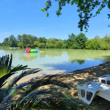 Campingplatz Mobil-home Spacieux Avec Terrasse Pour 6 Personnes - Api-1-52-985